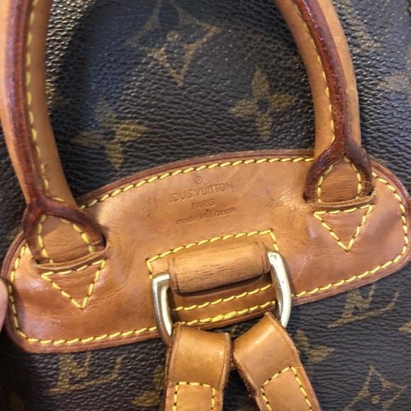 ❌SOLD❌ Authentic Louis Vuitton Montsouris backpack - Picture 3 of 8